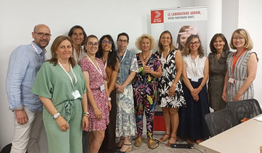 Commission QE chez Laboratoire Arrow : Les membres des sites exploitant ont pu échanger sur deux thématiques : « Plan de gestion des risques et MARR (Mesures additionnelles de réduction de risques) & l'implémentation d’une donnée de sécurité dans les articles de conditionnement »